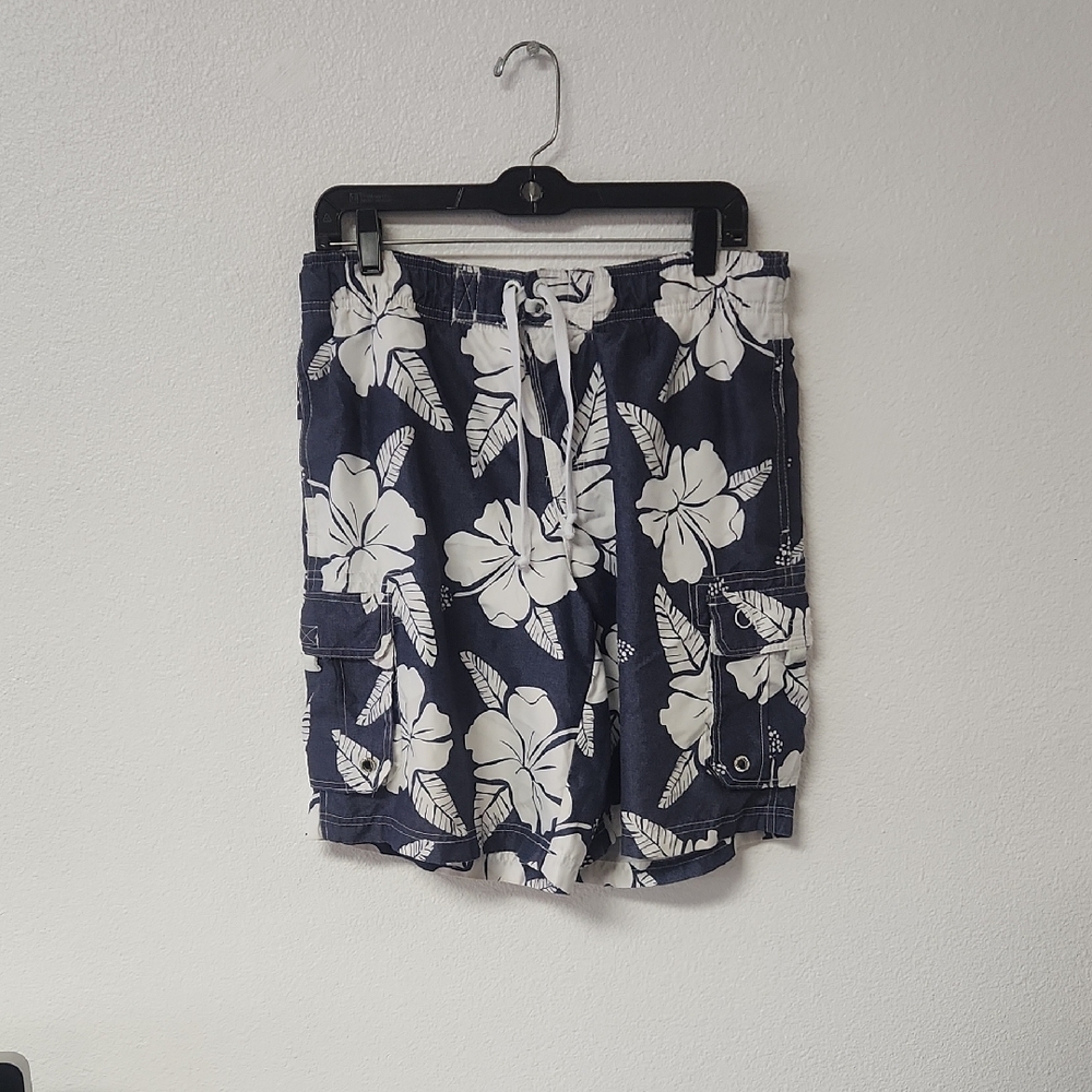 OP Navy and White Floral Cargo Shorts